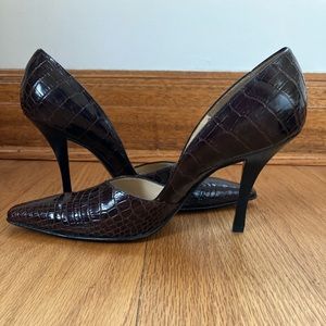 Vintage Salvatore Ferragamo Brown Croc Print Pump Heels 7.5